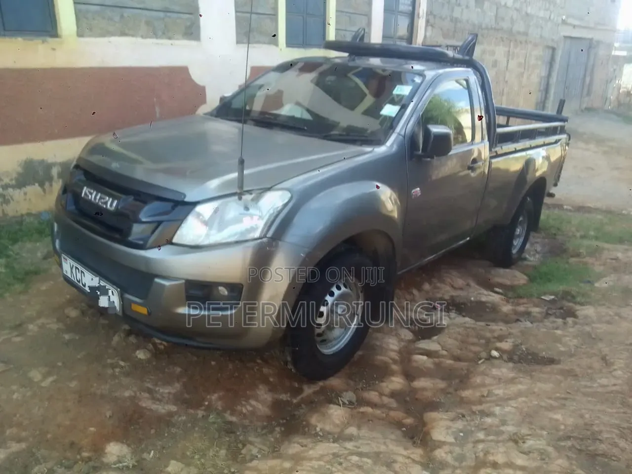 Isuzu D-MAX 2015 Silver