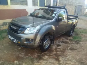 Isuzu D-MAX 2015 Silver
