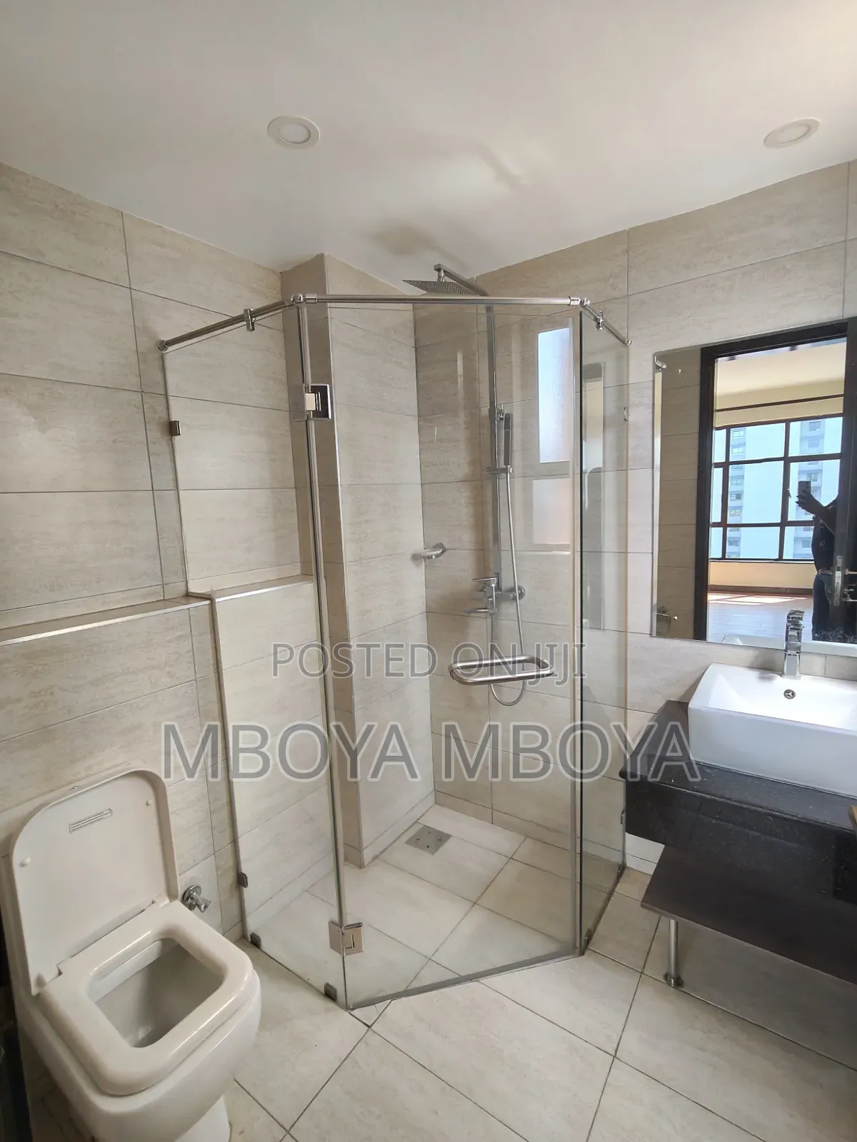 3bdrm Apartment in Parklands for sale
