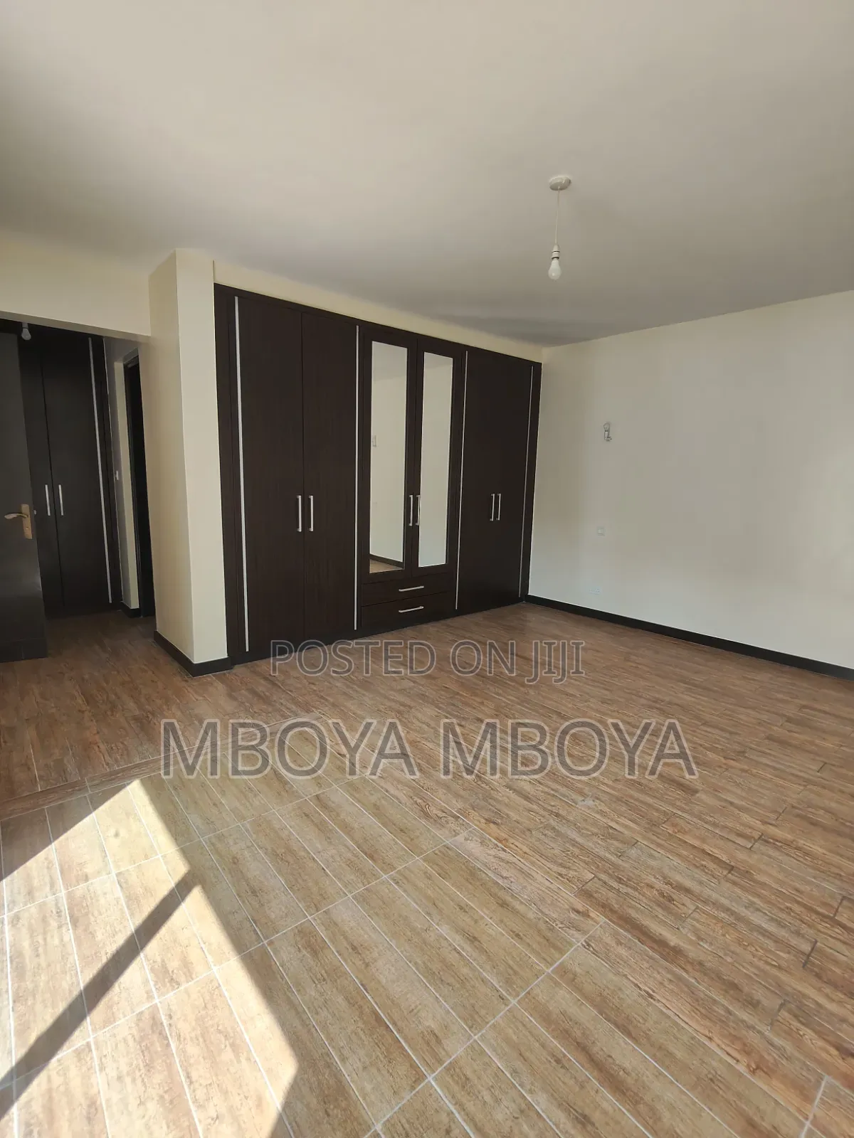 3bdrm Apartment in Parklands for sale