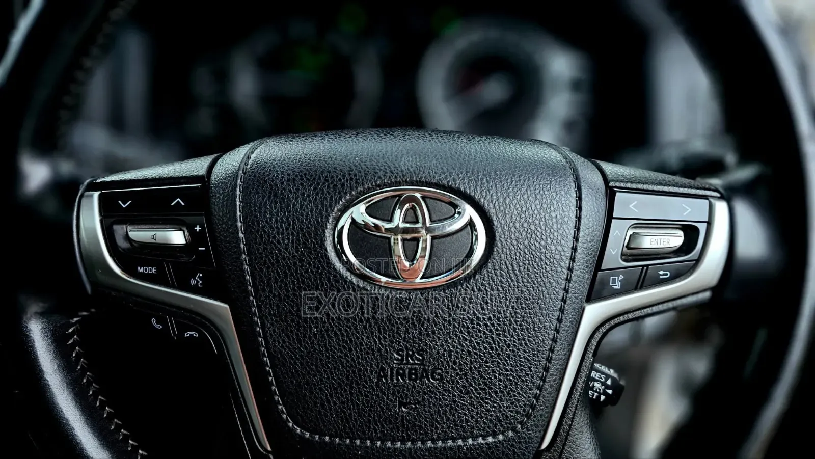 Toyota Land Cruiser 4.5 V8 VXR 2019 Silver
