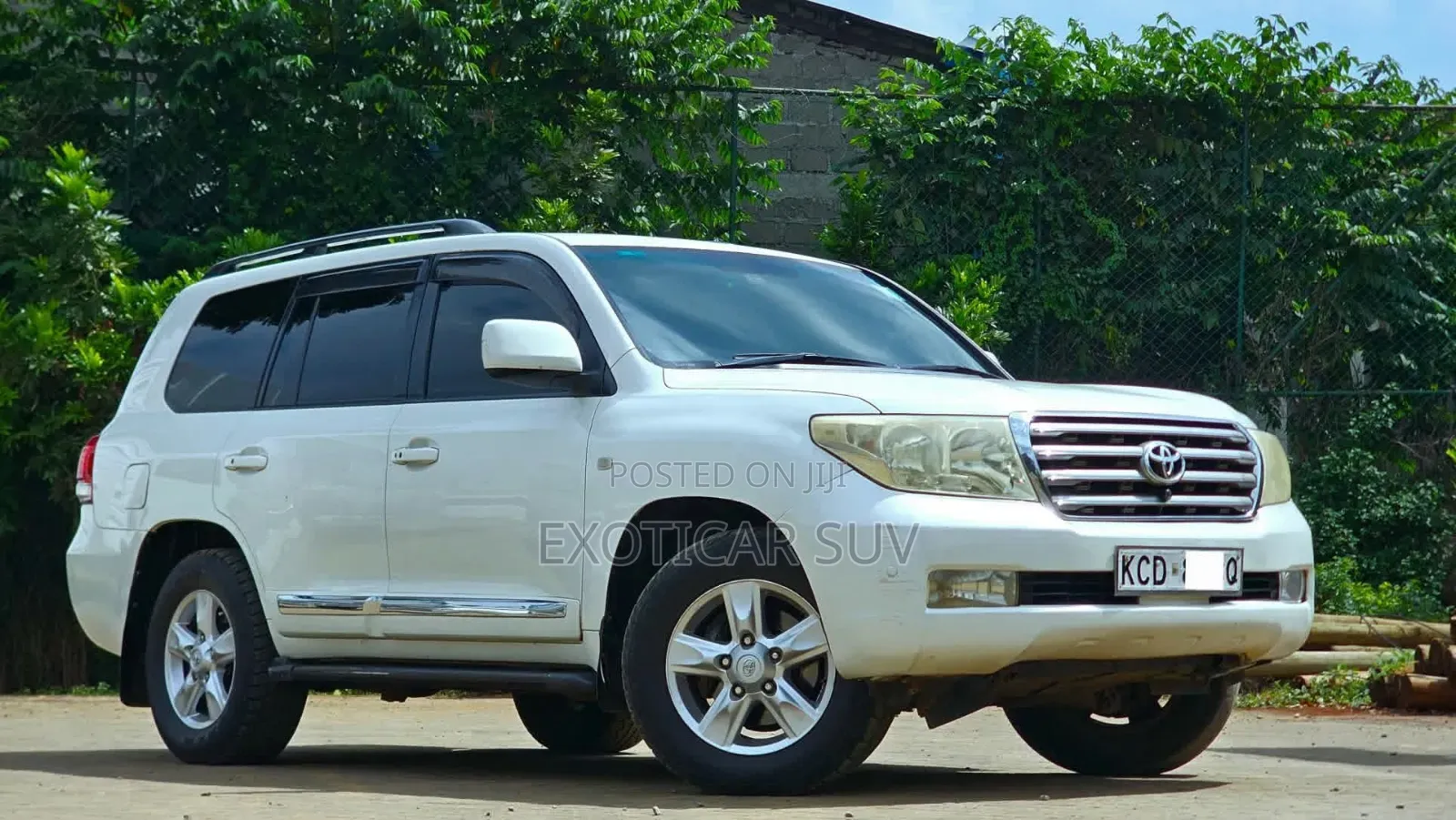 Toyota Land Cruiser 2008 White