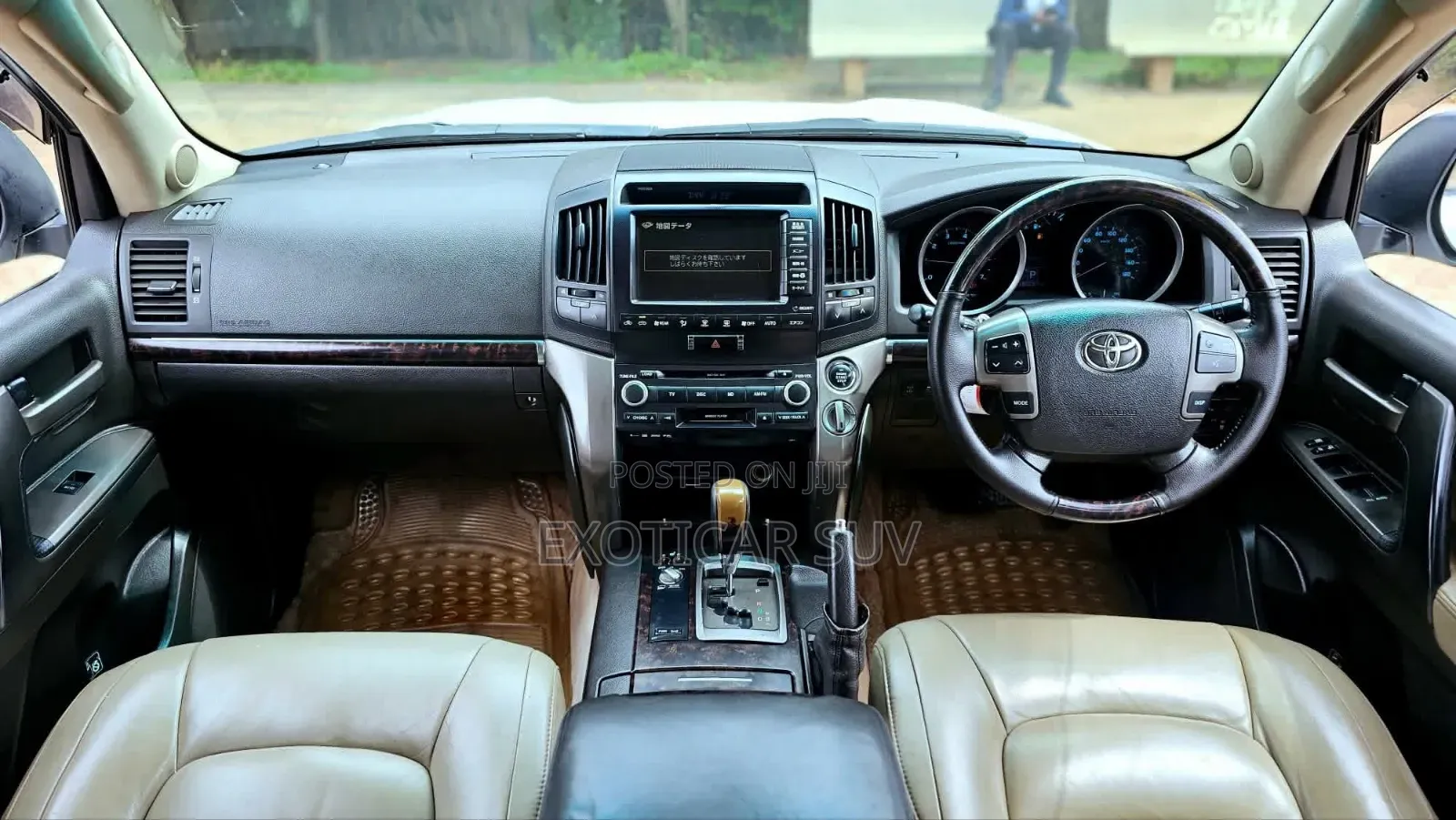 Toyota Land Cruiser 2008 White