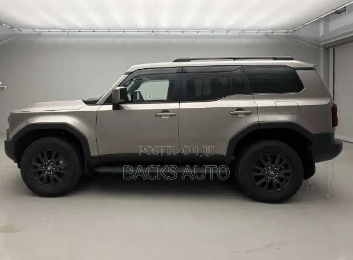 Toyota Land Cruiser Prado 2024