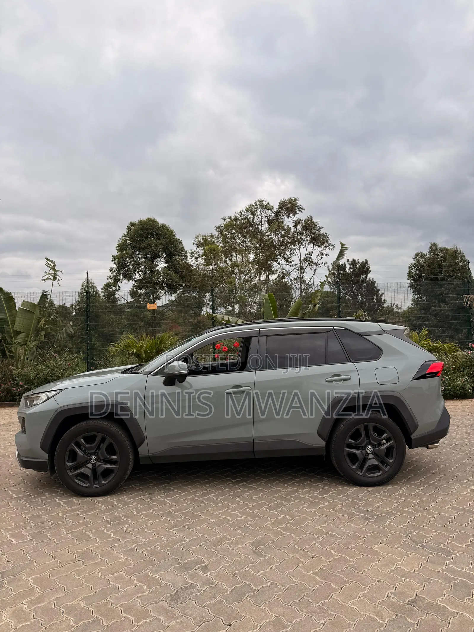 Toyota RAV4 Adventure 2019 Green