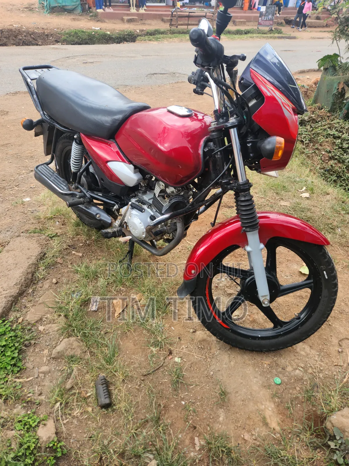 TVS HLX Plus ES 2025 Red