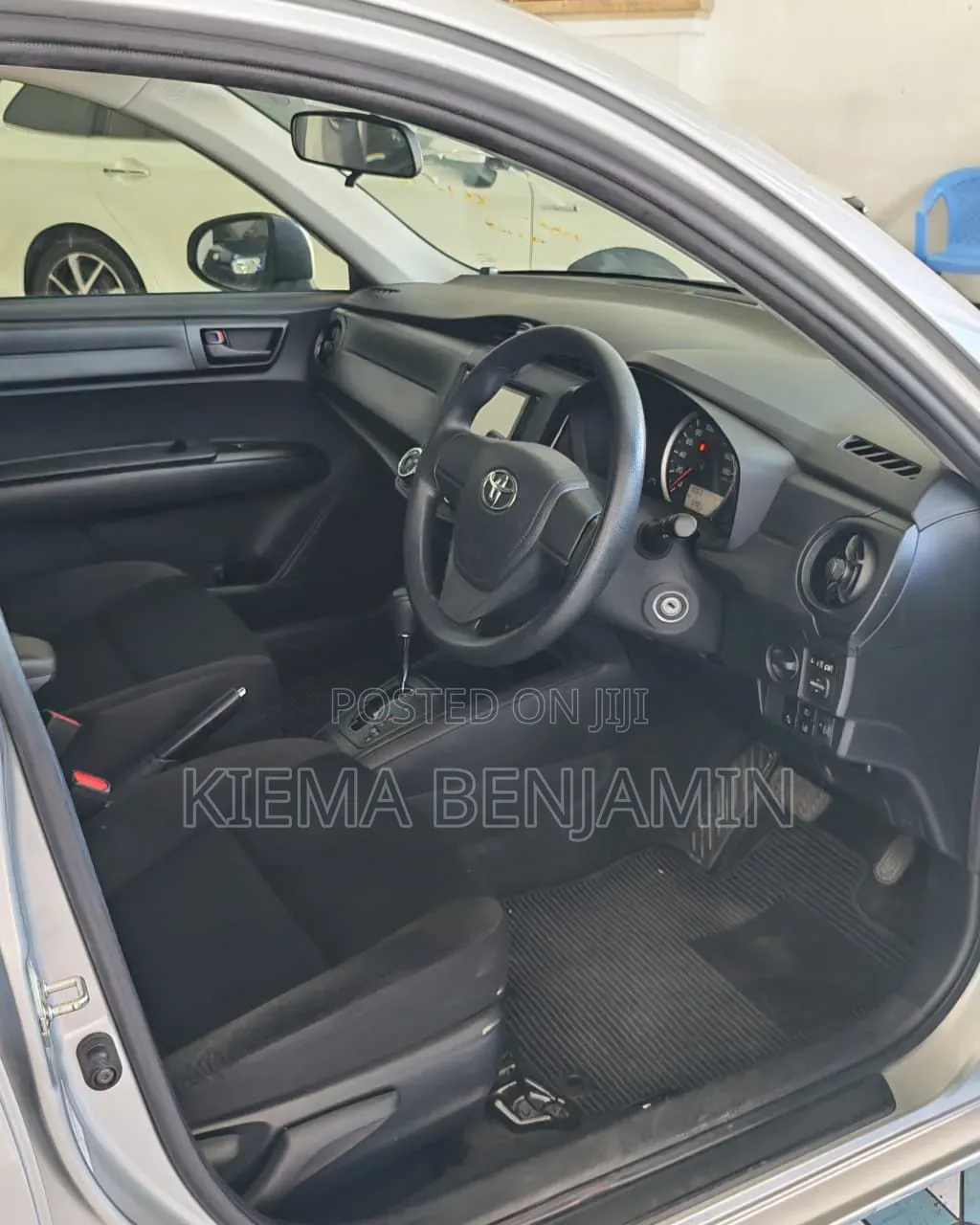 Toyota Axio 2019 Silver