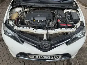 Toyota Auris 2014 White