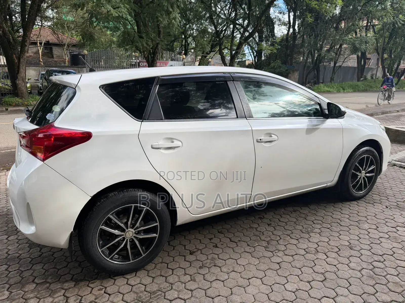 Toyota Auris 2014 White