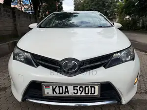 Toyota Auris 2014 White