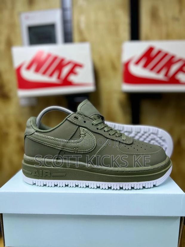 Nike Airforce 1 Luxe Green - thumbnail 2
