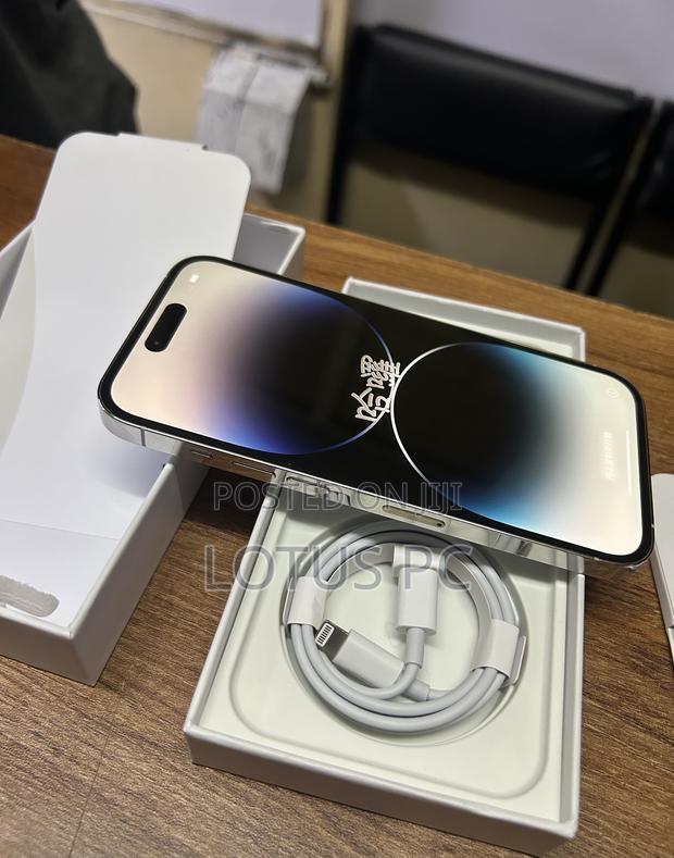 New Apple iPhone 14 Pro 256 GB Silver