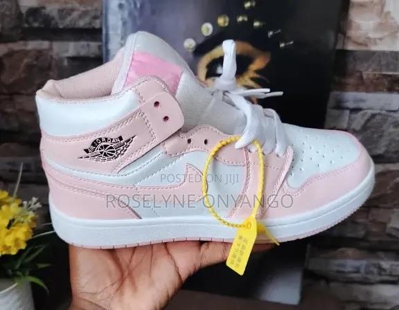 Air Jordan - thumbnail 3