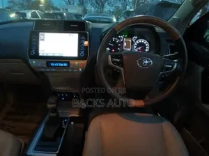 Toyota Land Cruiser Prado 2.8 2022 Black