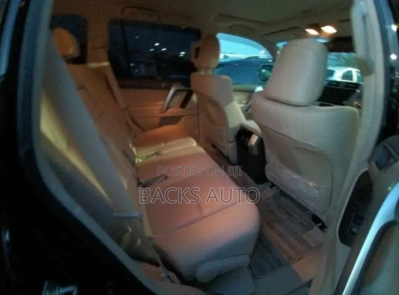 Toyota Land Cruiser Prado 2.8 2022 Black