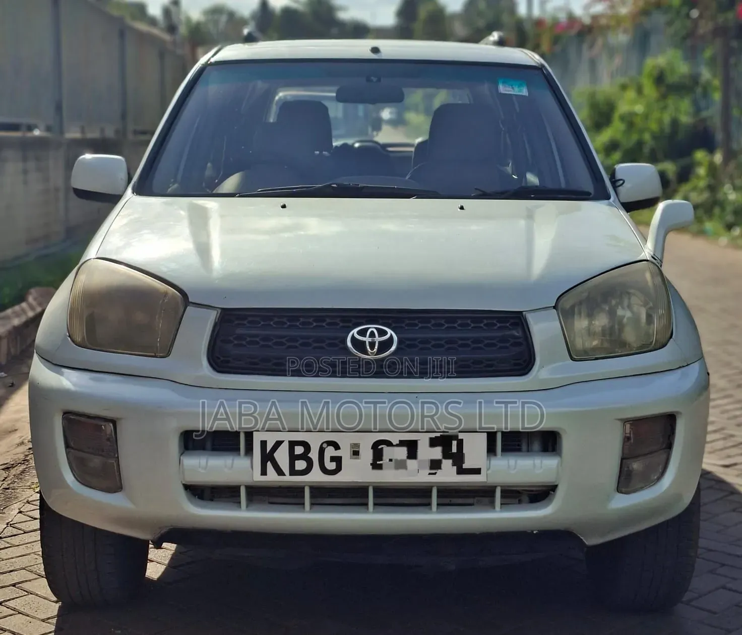 Toyota RAV4 2004 White