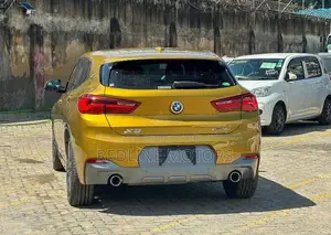 BMW X2 2019 Gold