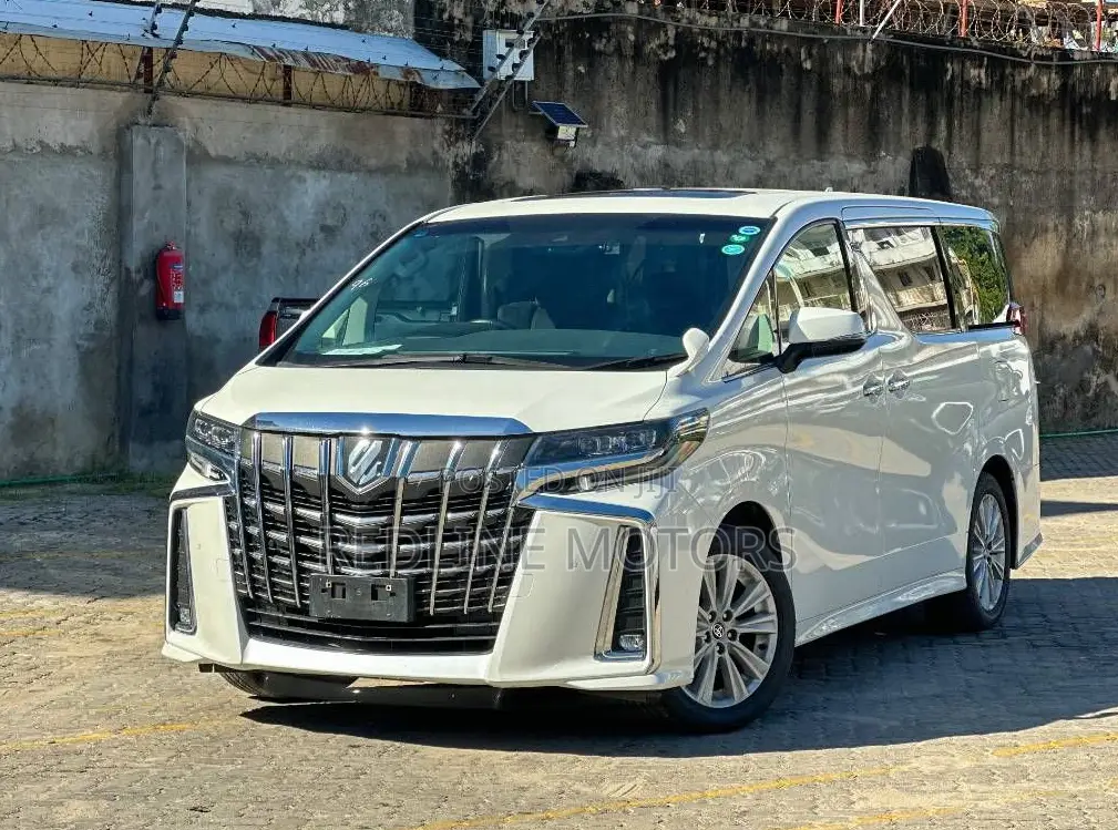 Toyota Alphard 2.5 Petrol AWD 2020 White