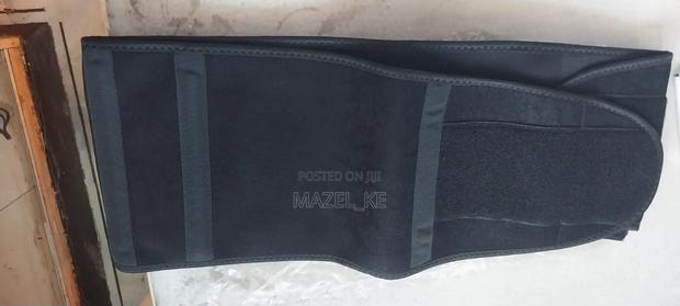 Heavy Duty Lumbar Support Waist Belt – Adjustable Back Brace - thumbnail 2