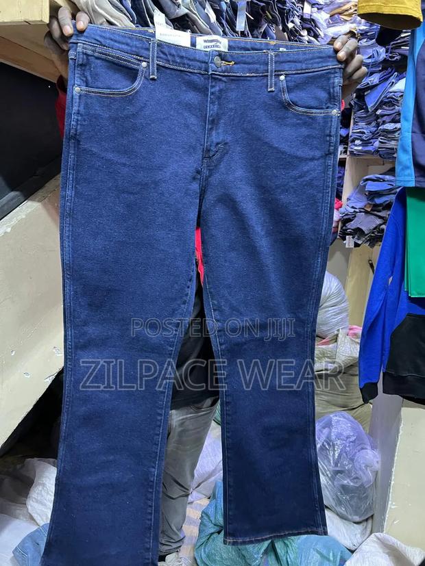 Ladies Flared Jeans - thumbnail 2