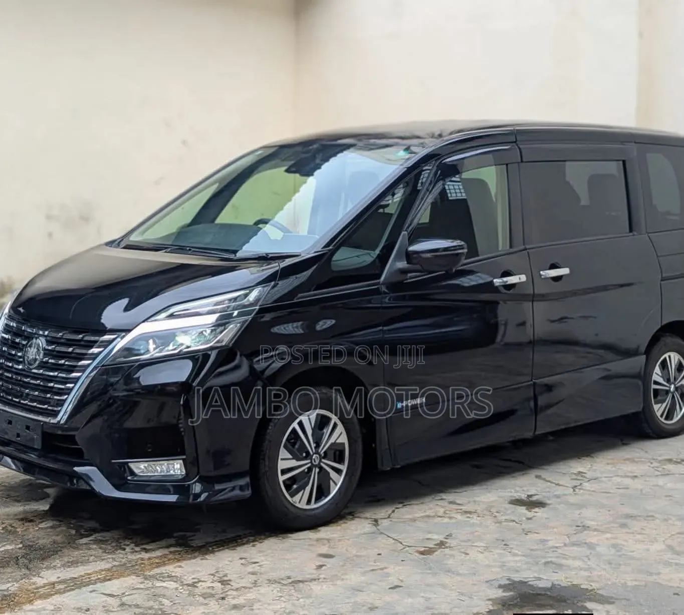 Nissan Serena 2022 Black