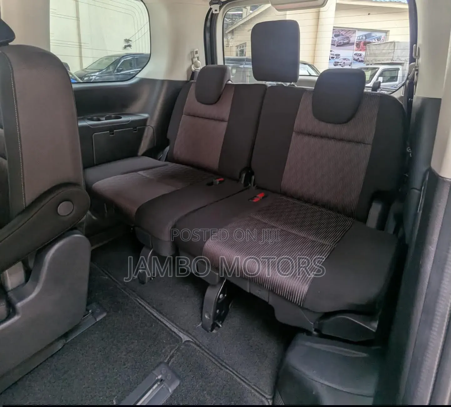 Nissan Serena 2022 Black