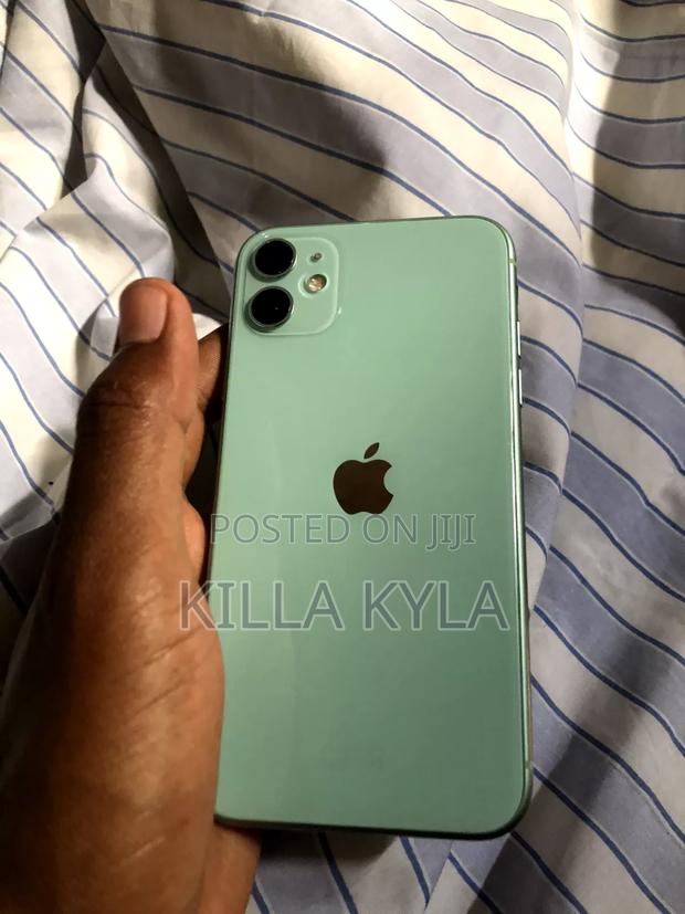 Apple iPhone 11 64 GB Green - thumbnail 4