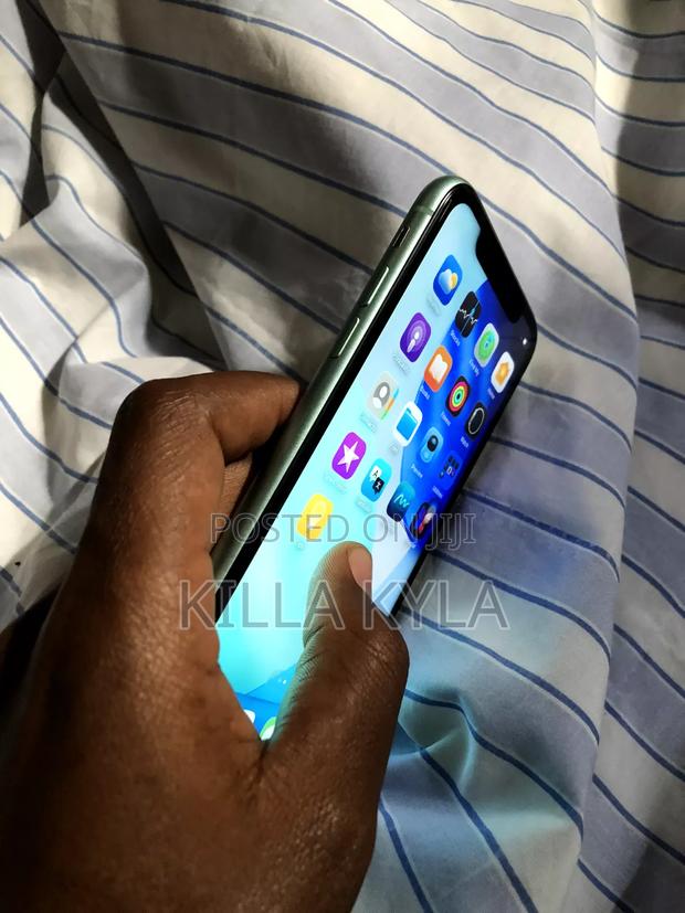 Apple iPhone 11 64 GB Green - thumbnail 7