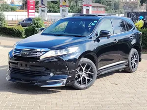 Toyota Harrier 2019