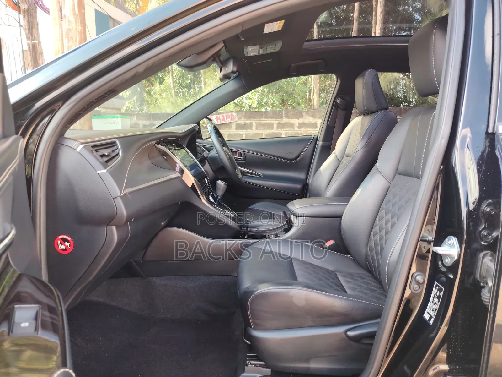 Toyota Harrier 2019
