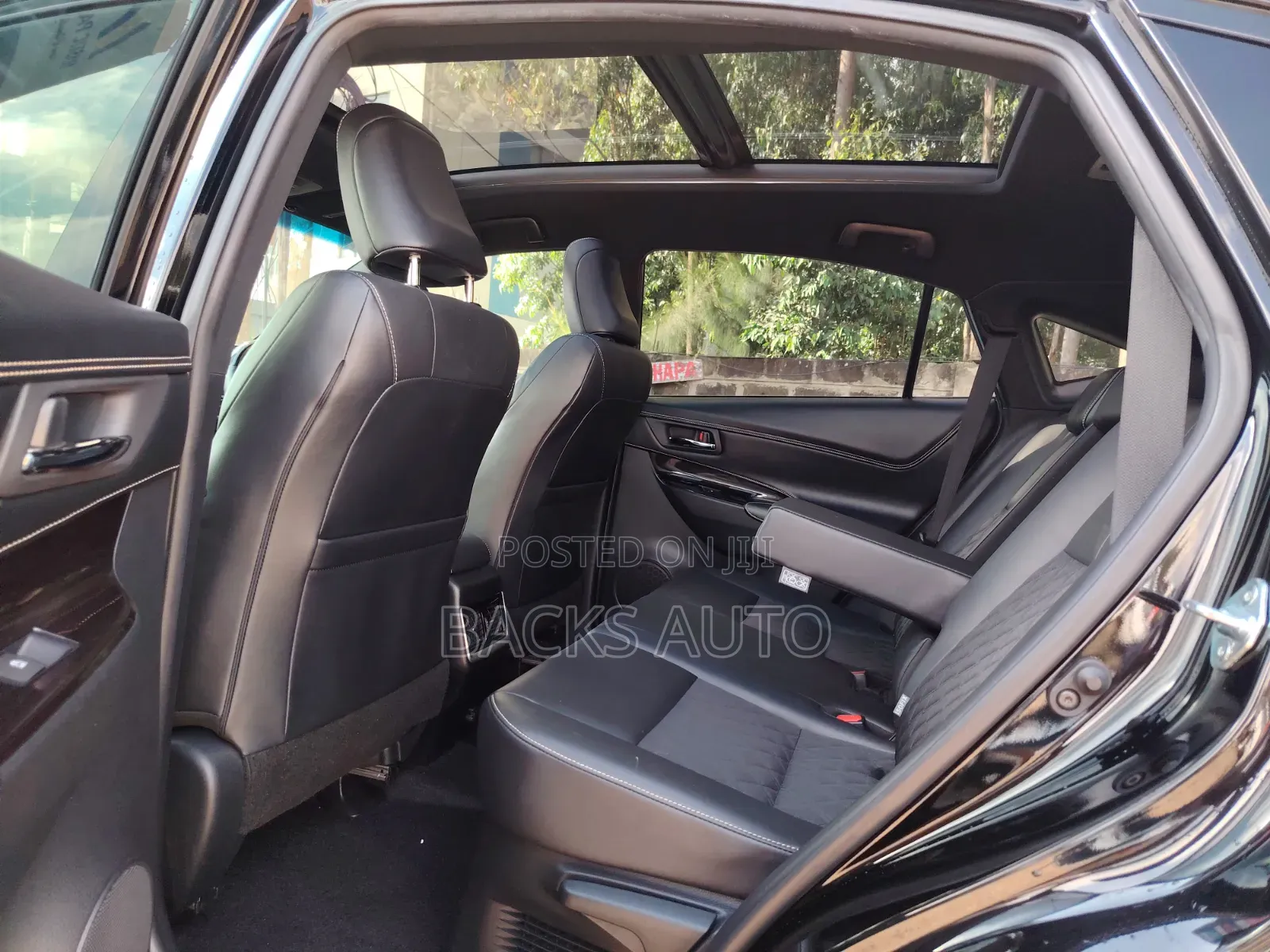 Toyota Harrier 2019