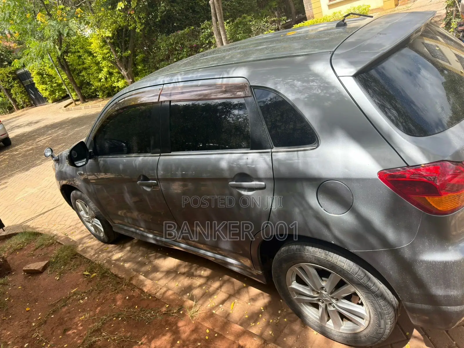 Mitsubishi RVR 2.0 2012 Gray