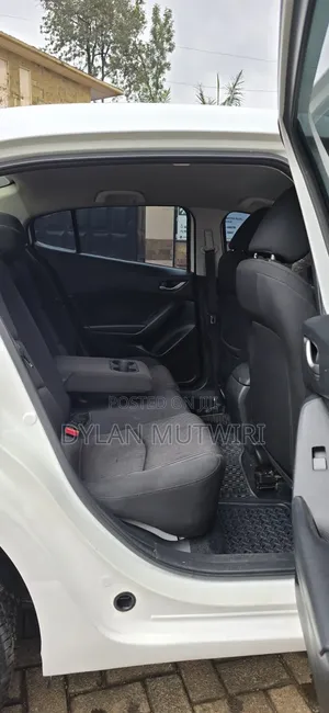 Mazda Axela 2016 White