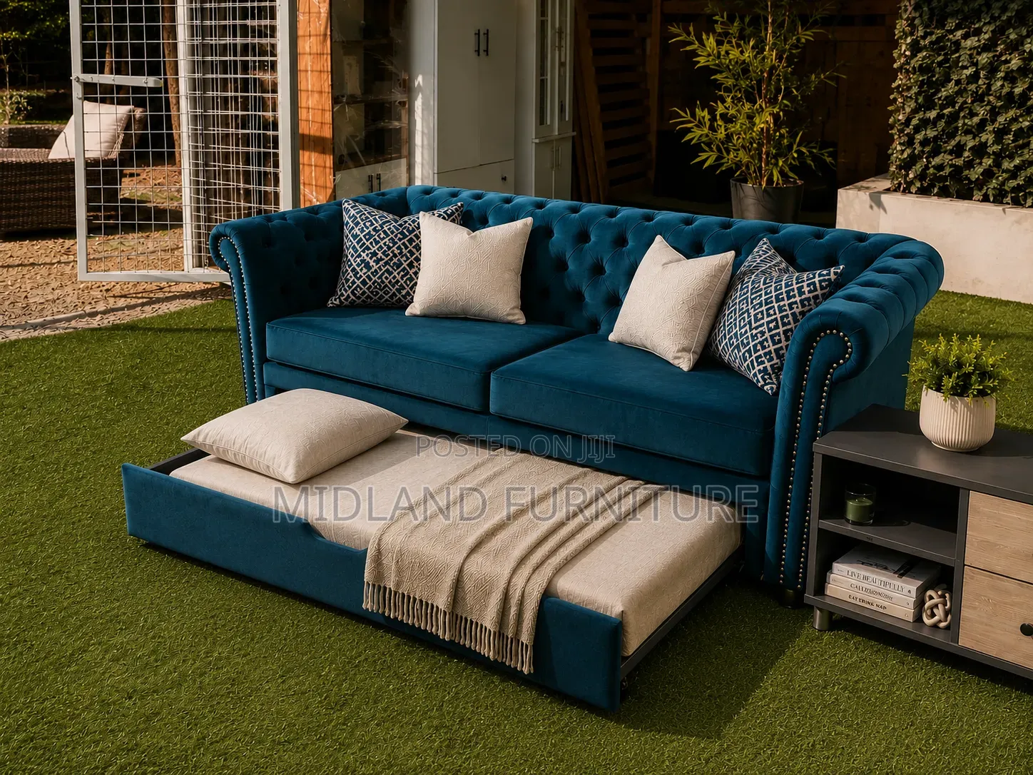 Sofa With Pullout Bed / Sofa With Bed