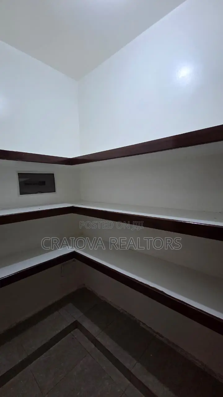 3bdrm Apartment in Parklands/Highridge for rent