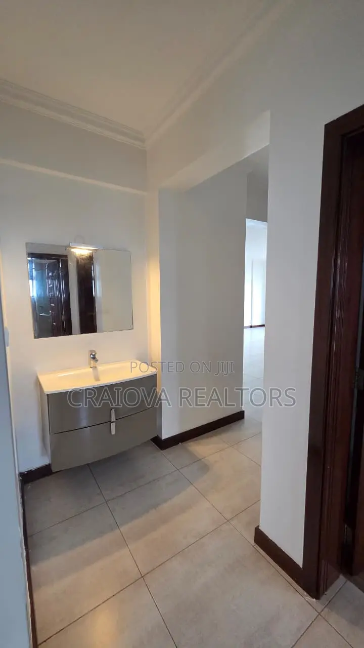 3bdrm Apartment in Parklands/Highridge for rent