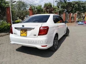 Toyota Axio 2016 White