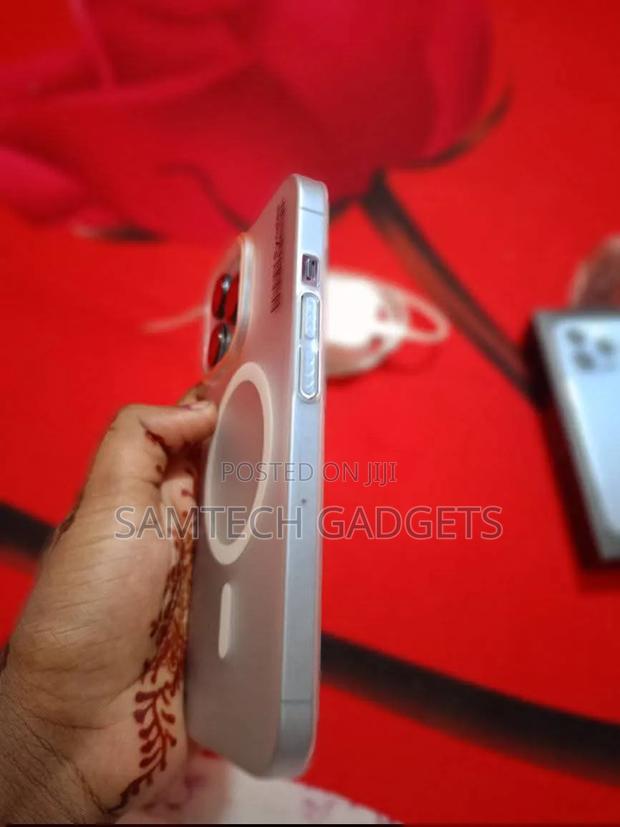 Apple iPhone 13 Pro 256 GB Blue - thumbnail 2