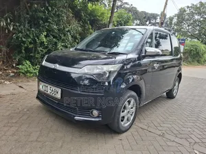 Toyota Spade 2014 Black