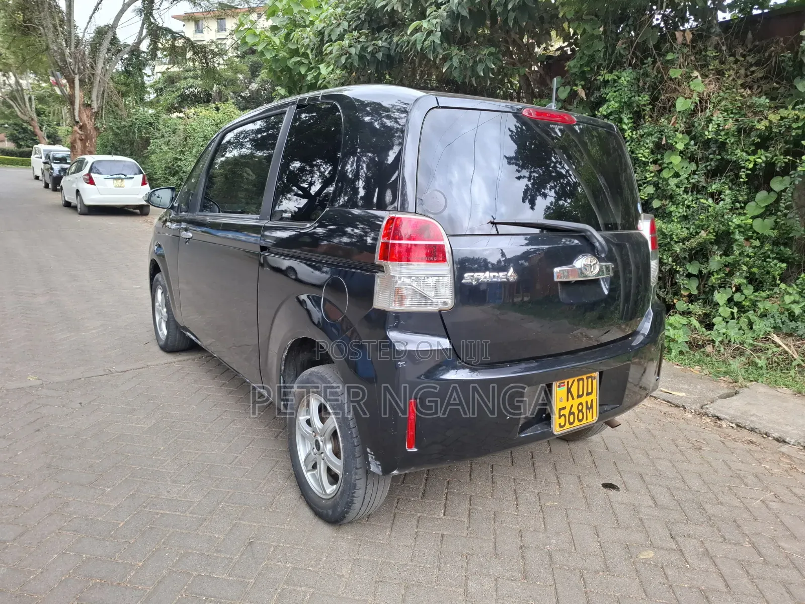 Toyota Spade 2014 Black