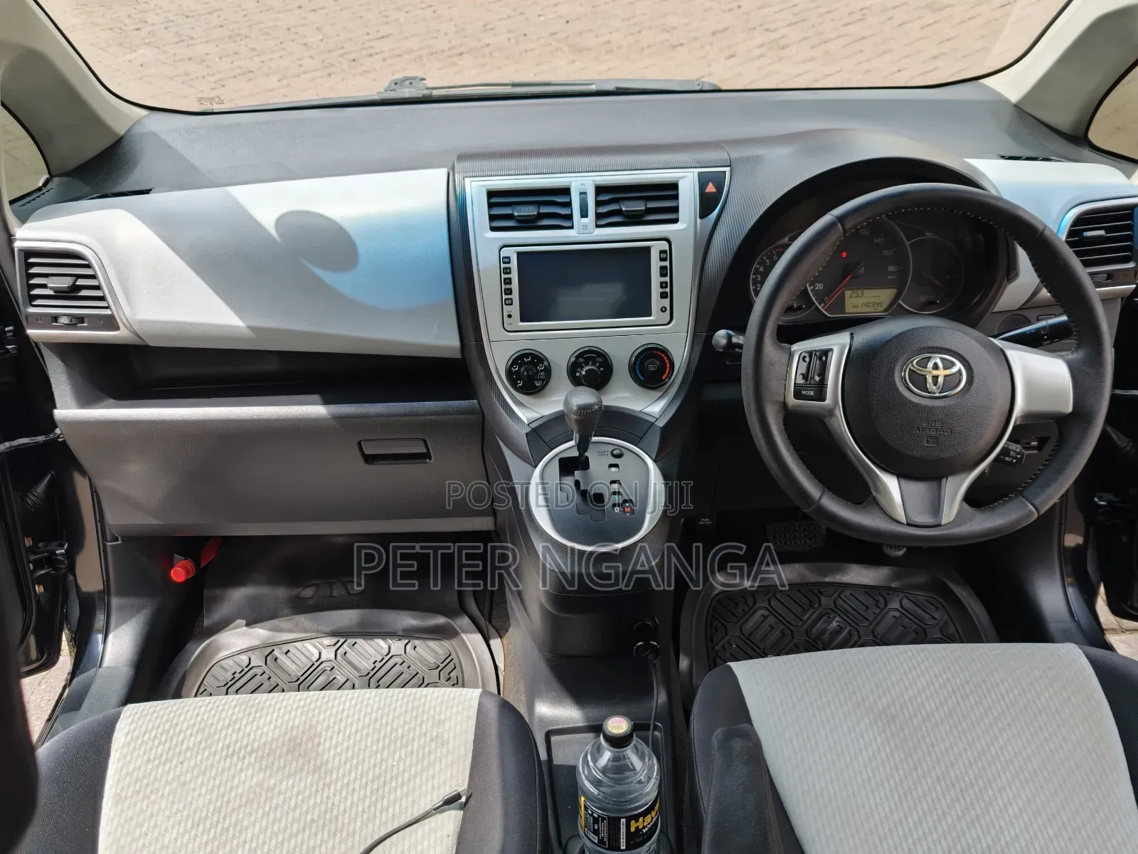 Toyota Ractis 2012 Matt Black