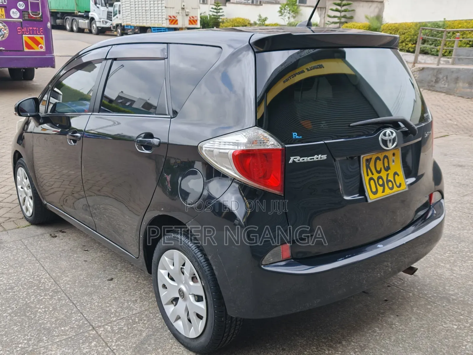 Toyota Ractis 2012 Matt Black