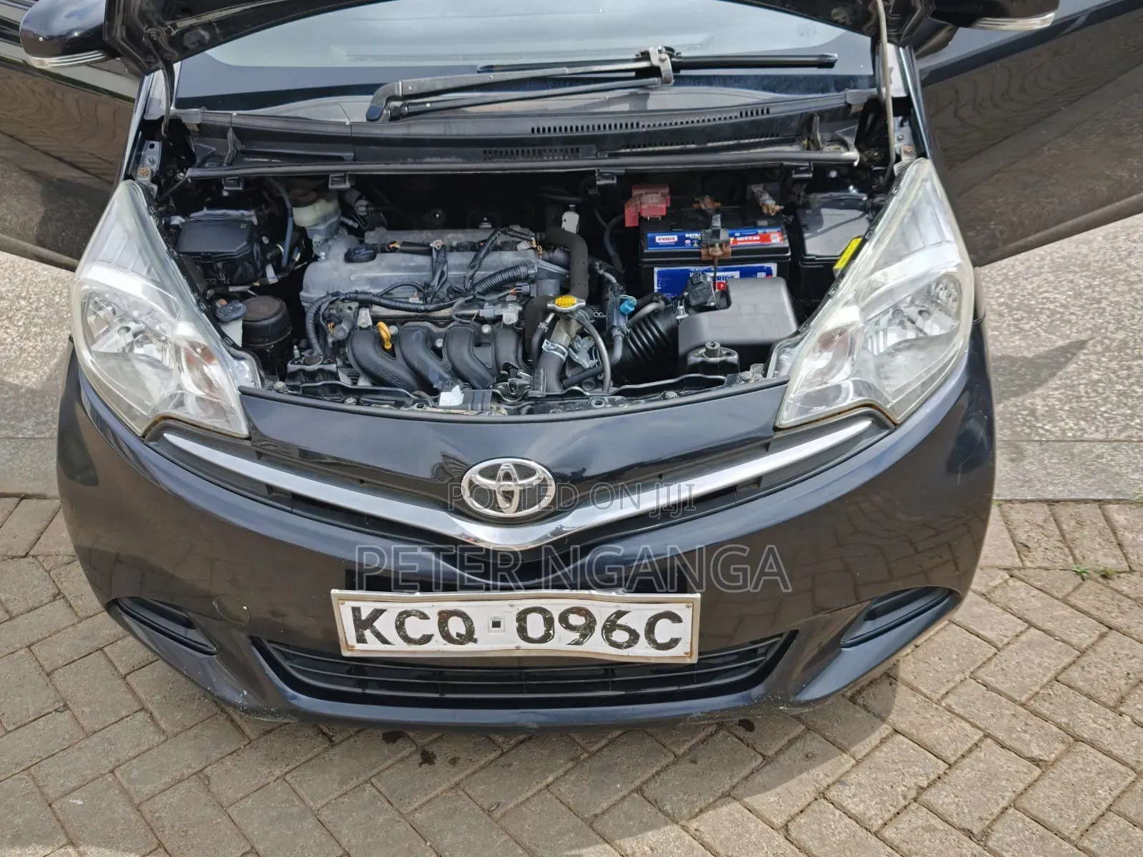 Toyota Ractis 2012 Matt Black