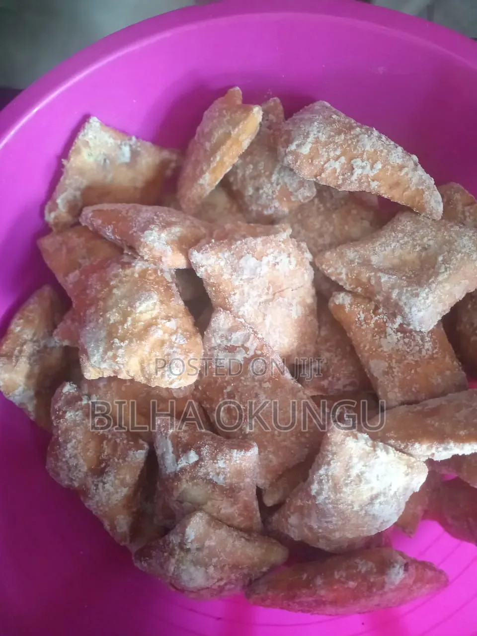 Delicious Freshly Baked Half Cakes and Crispy Samosa Services,