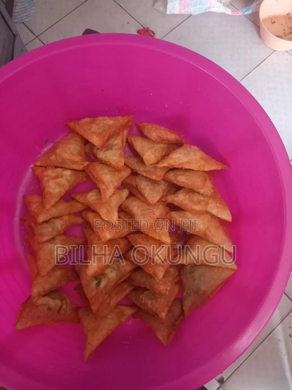 Delicious Freshly Baked Half Cakes and Crispy Samosa Services,