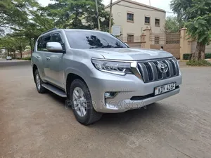 Toyota Land Cruiser Prado 3.0 TD 2010 Silver