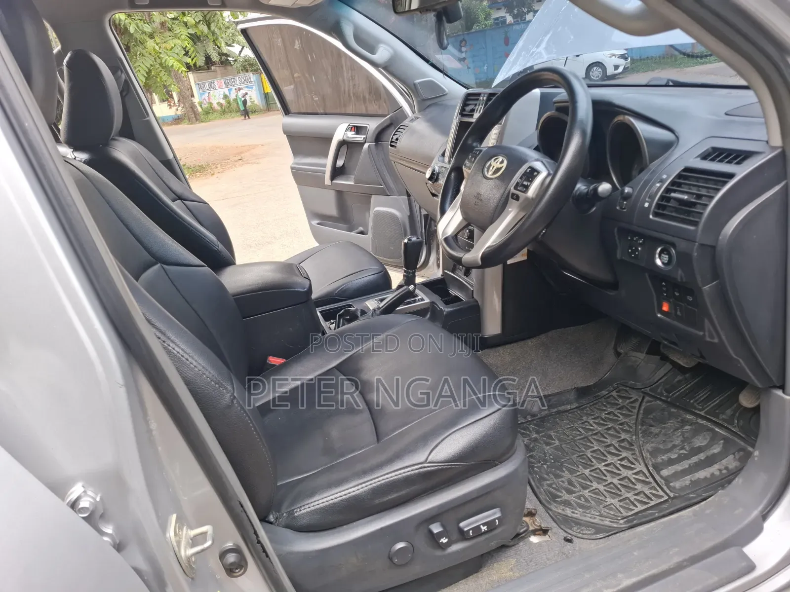 Toyota Land Cruiser Prado 3.0 TD 2010 Silver