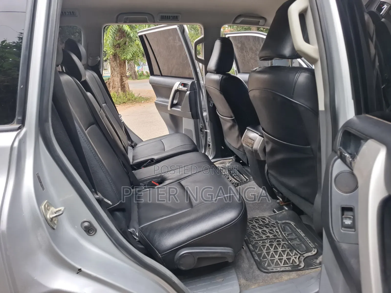 Toyota Land Cruiser Prado 3.0 TD 2010 Silver