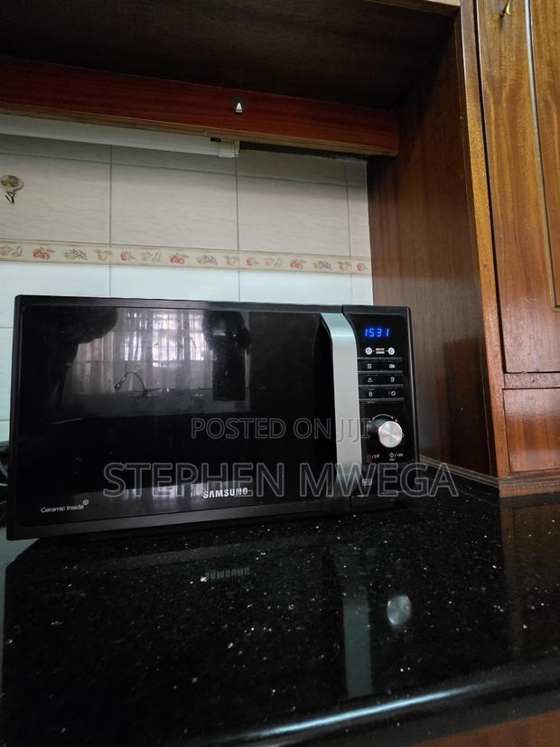 Samsung 23l Microwave - thumbnail 2