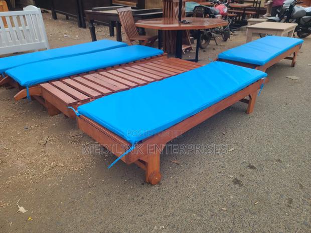 Daze Wooden Cushioned Sun Bed Loungers